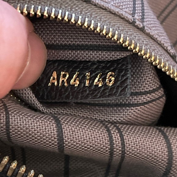 Louis Vuitton Monogram Empreinte Speedy 30 Noir - Picture 15 of 16